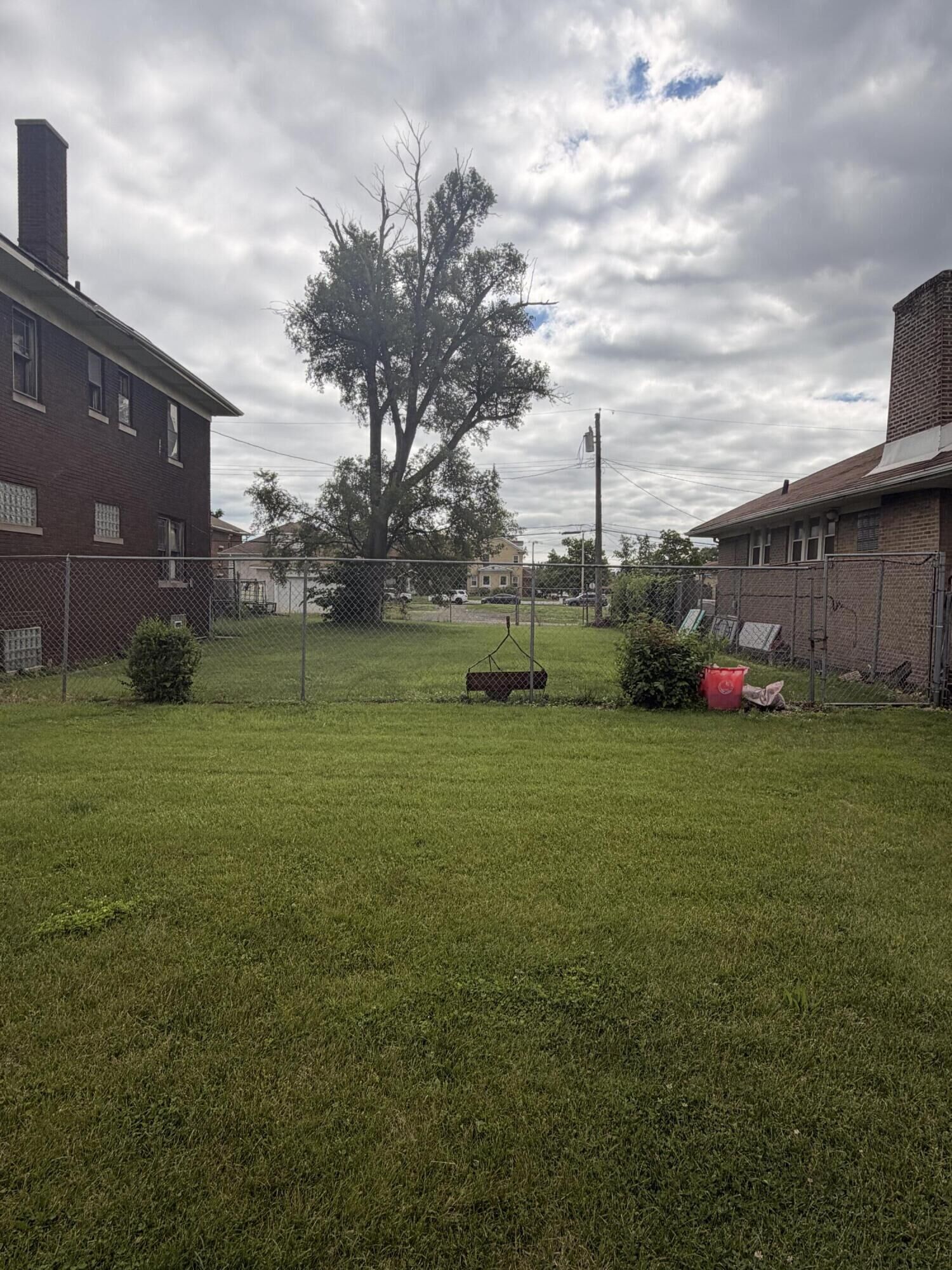 Property Photo:  431 Roosevelt Street  IN 46404 