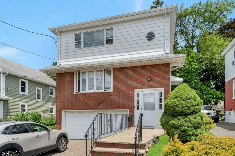 Property Photo:  723 2nd Ave  NJ 07071 