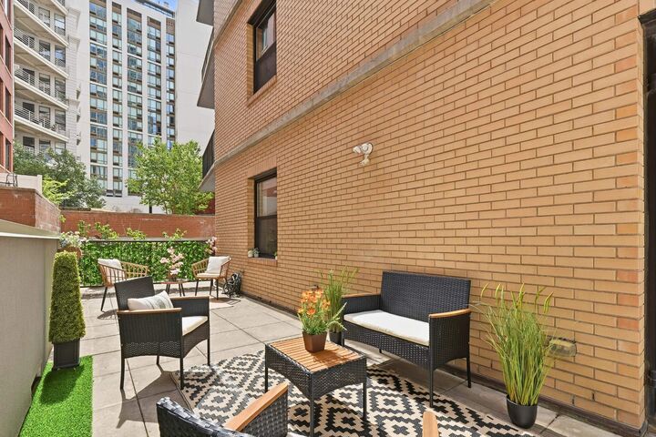 Property Photo:  154 Steuben St 201  NJ 07302 