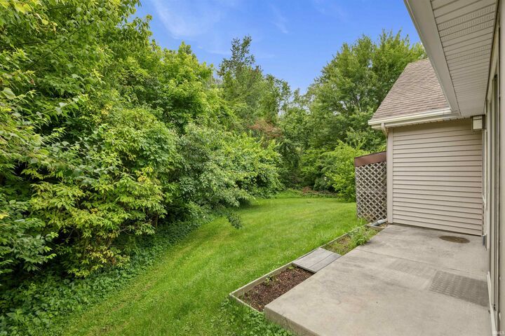 Property Photo: 1977 S Kleespie Court IN 46725