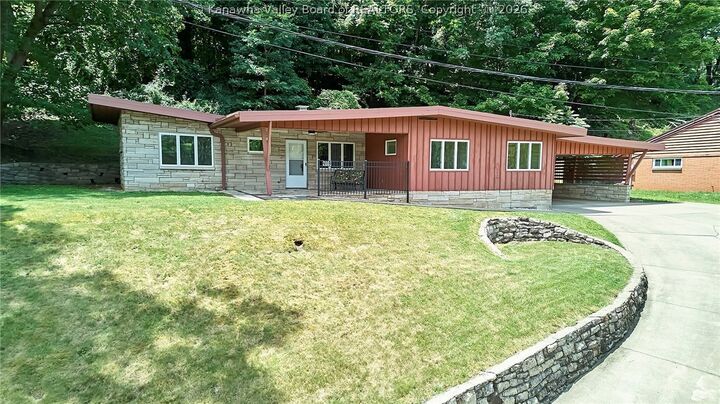 Property Photo:  2803 Ranch Road  WV 25303 