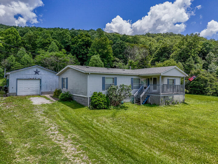 Property Photo:  460 Rockfork Road  KY 40351 