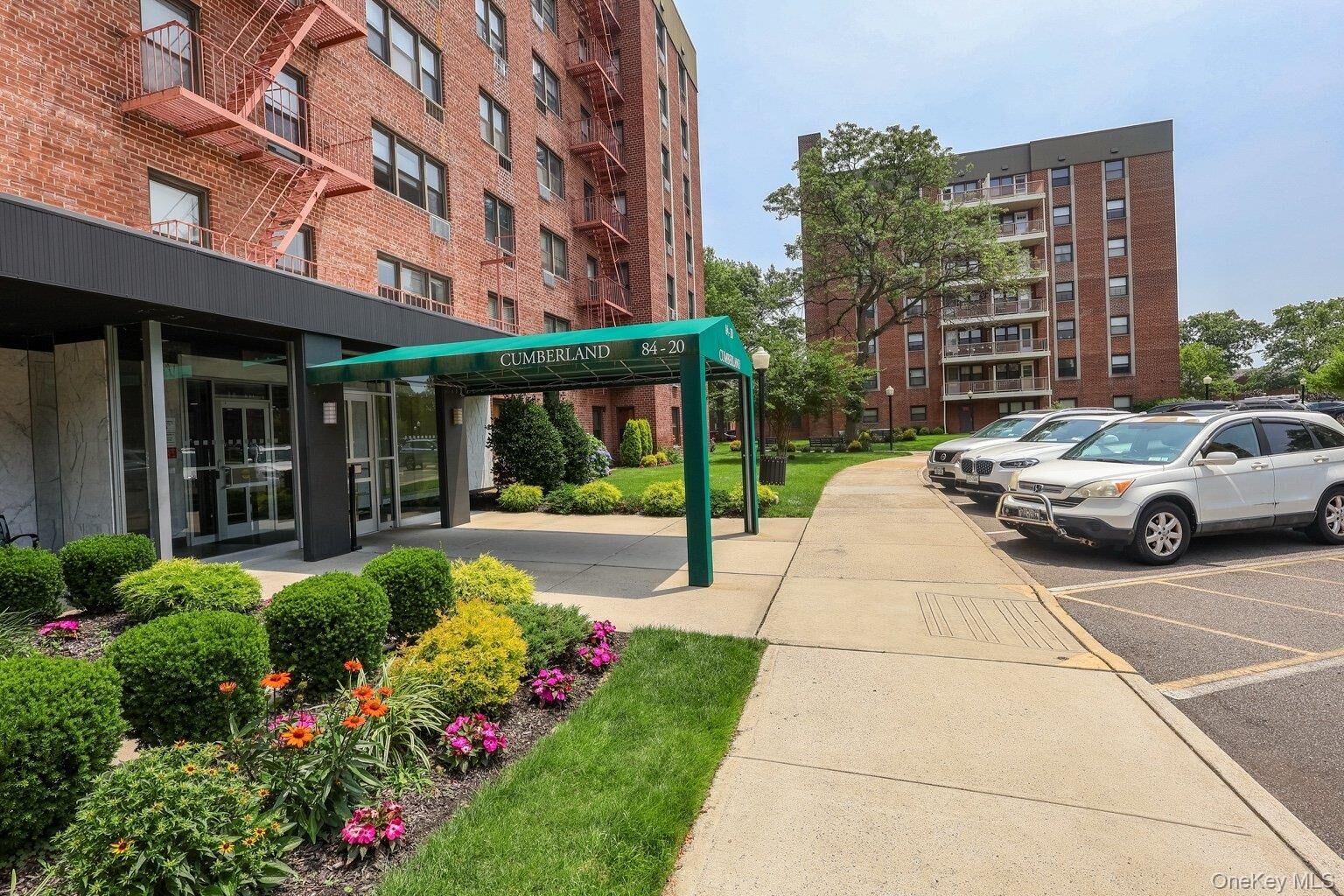 Property Photo:  8420 153rd 4C  NY 11414 