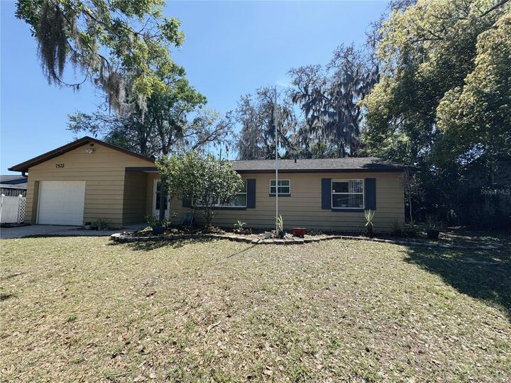 Property Photo:  7522 Laurel Springs Drive  FL 32792 