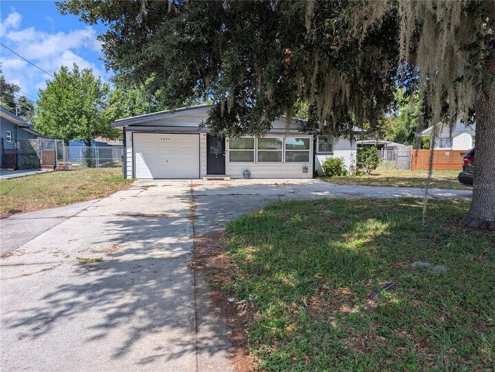 Property Photo: 4079 Lake Marianna Drive FL 33881