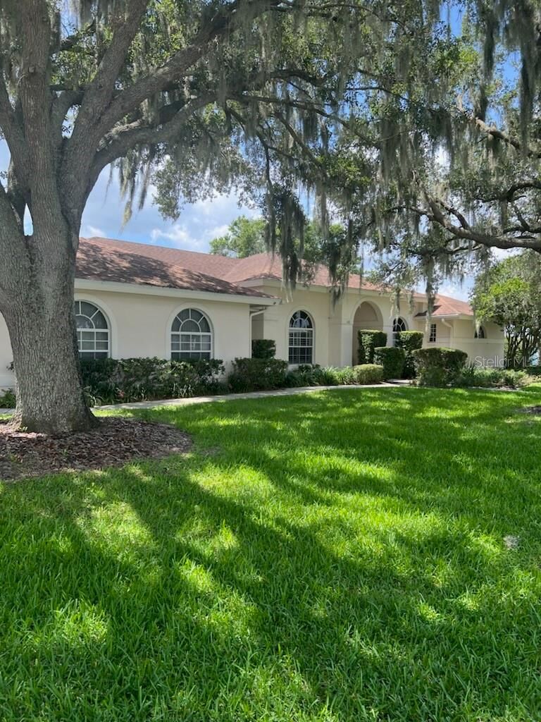 Property Photo: 120 Woodcrest Lane FL 33860