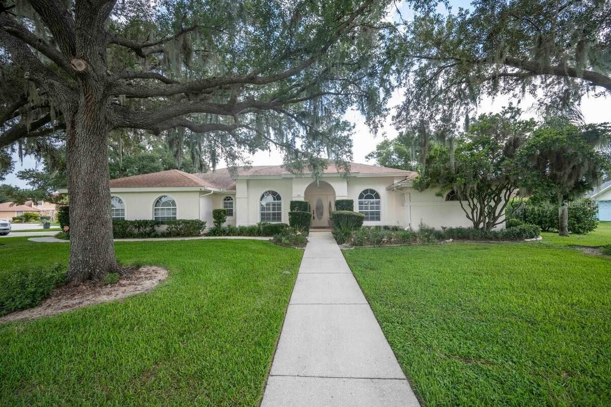 Property Photo:  120 Woodcrest Lane  FL 33860 