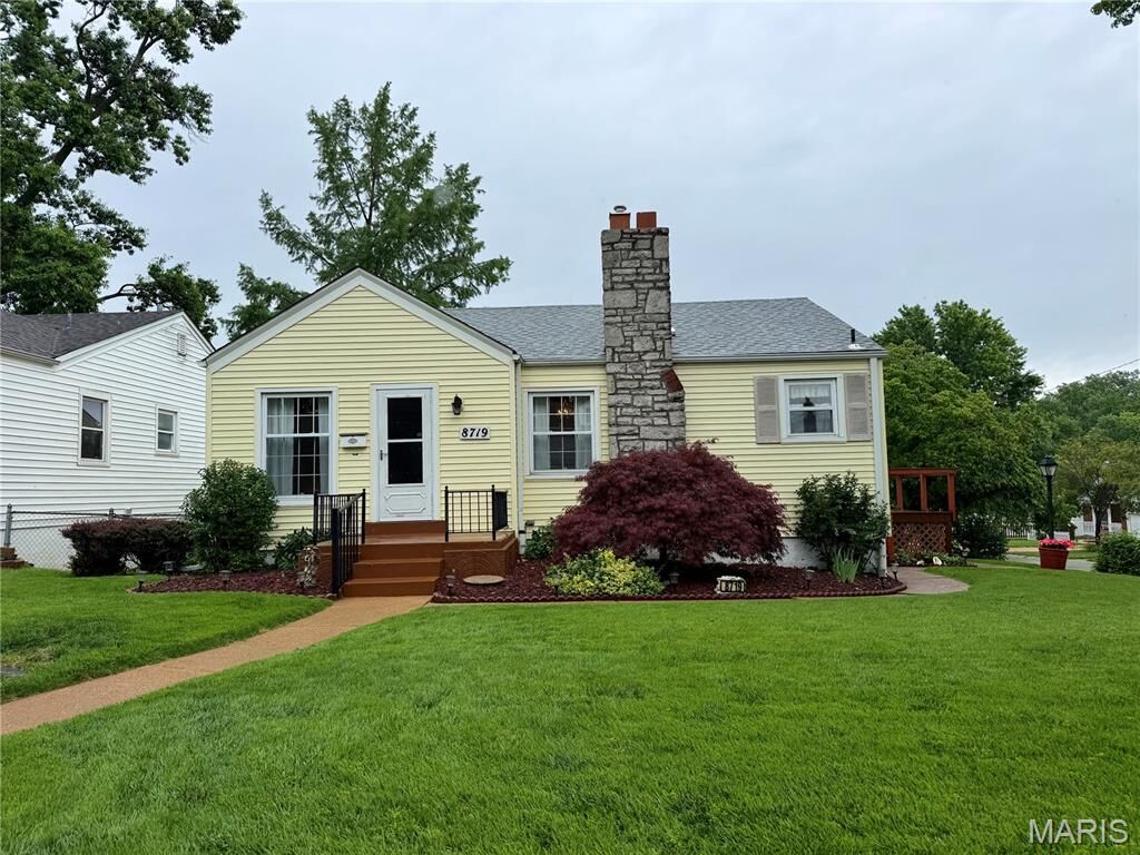 Property Photo:  8719 Florence Avenue  MO 63144 