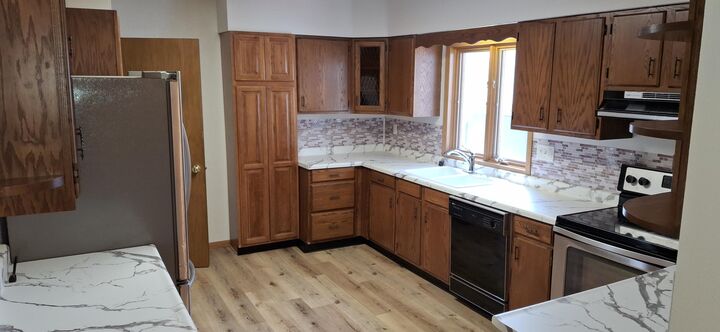Property Photo:  131 E Burnett St  WI 53916 