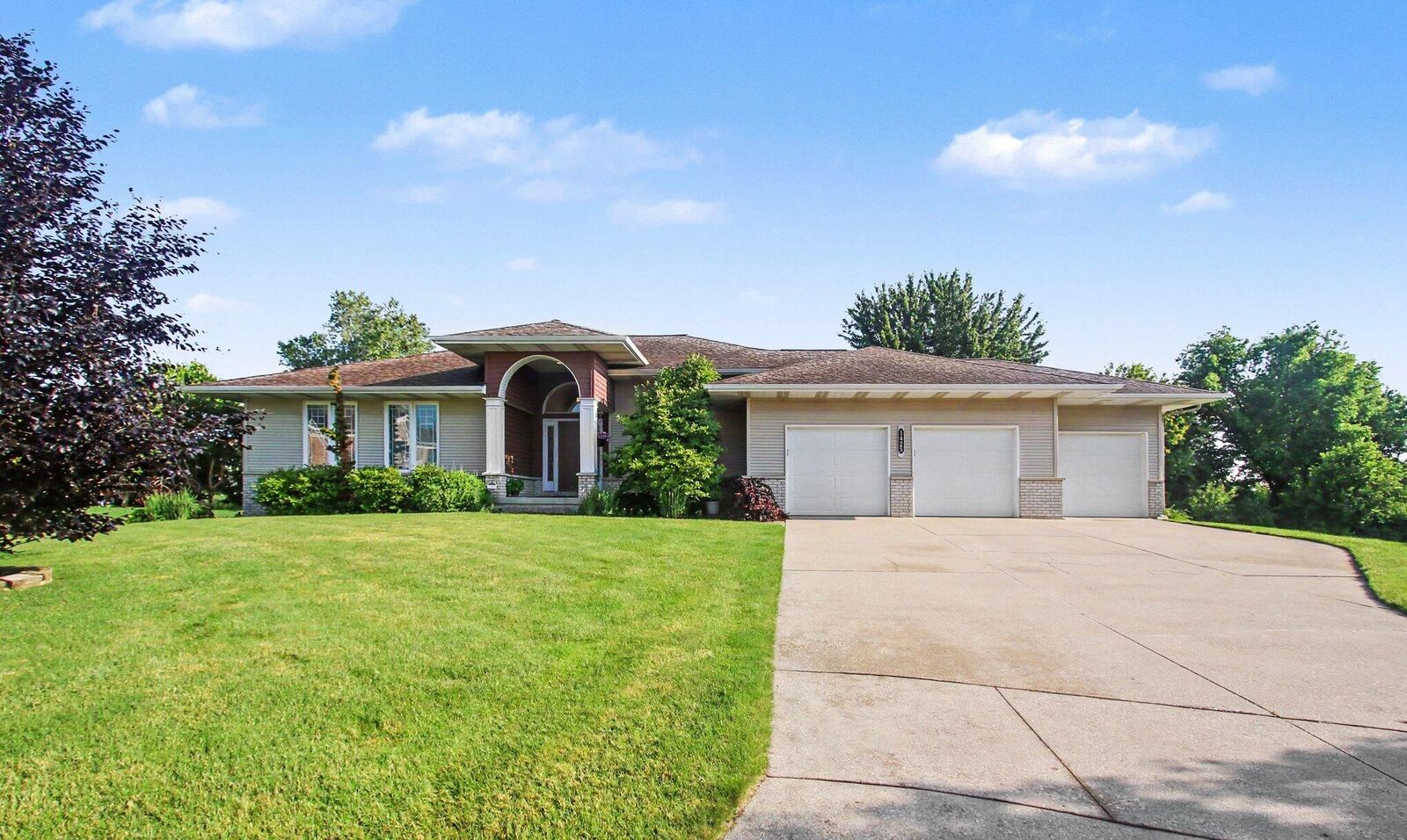 Property Photo: 1425 Crystalline Drive SE MI 49316