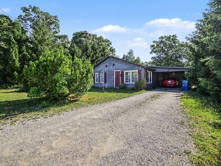 Property Photo:  62 S Stewart Street  MI 49442 