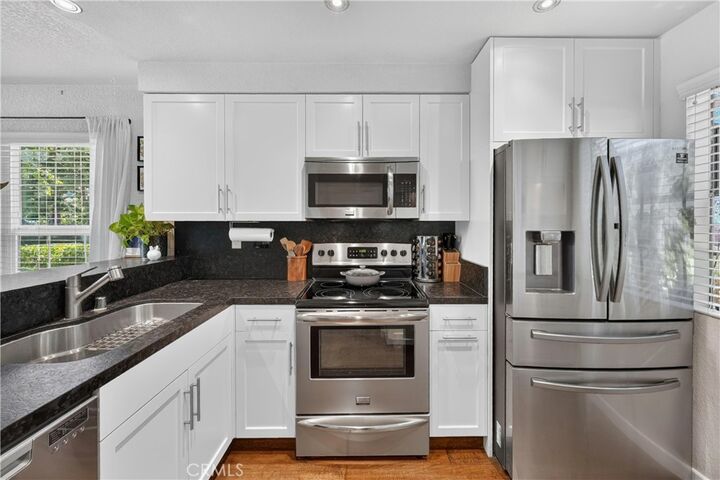 Property Photo:  26701 Quail Creek 100  CA 92656 