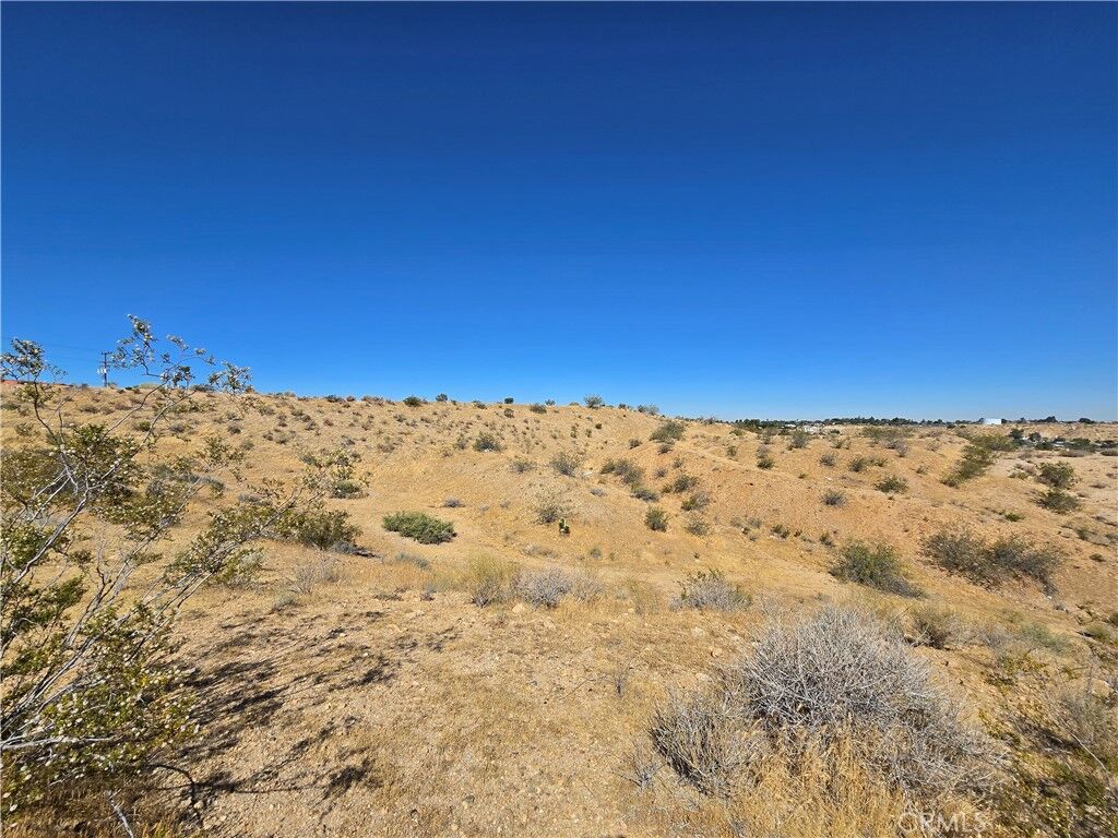Property Photo:  0 11th St 0478-201-21  CA 92395 