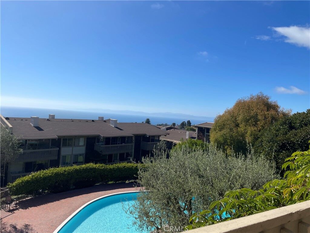 Property Photo:  6542 Ocean Crest  CA 90275 