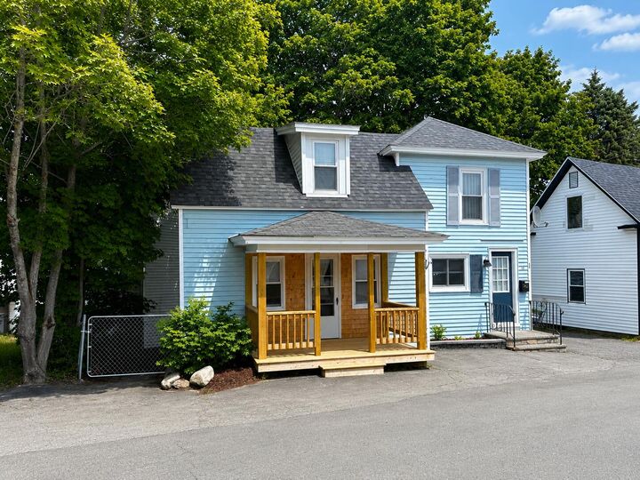 Property Photo:  12 Grays Lane  ME 04468 