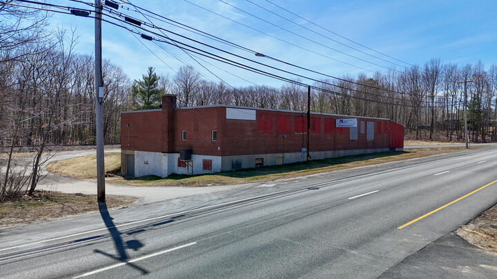 Property Photo:  358 Washington Street N  ME 04210 