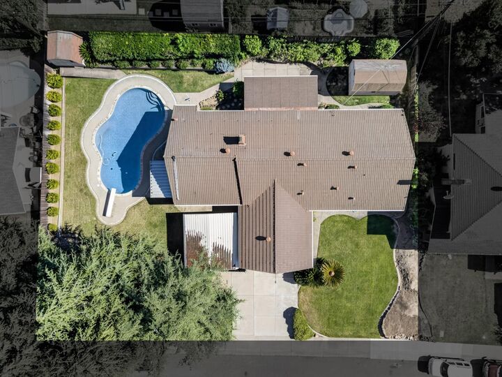Property Photo:  6516 Meadowcreek Way  CA 95621 