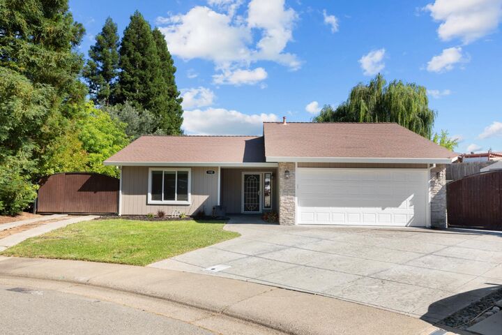 Property Photo:  112 Sourdough Court  CA 95630 