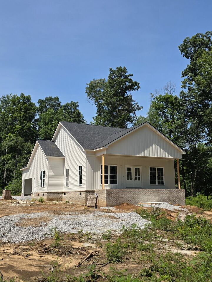 Property Photo: 6224 Asbury Rd TN 37342