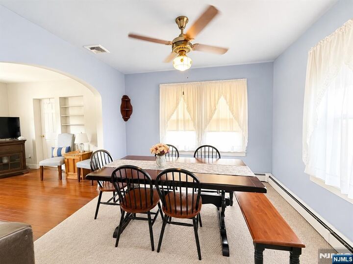 Property Photo:  810 Colfax Avenue  NJ 07442 
