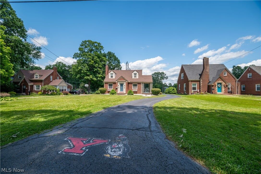 Property Photo:  222 Brookfield Avenue  OH 44512 