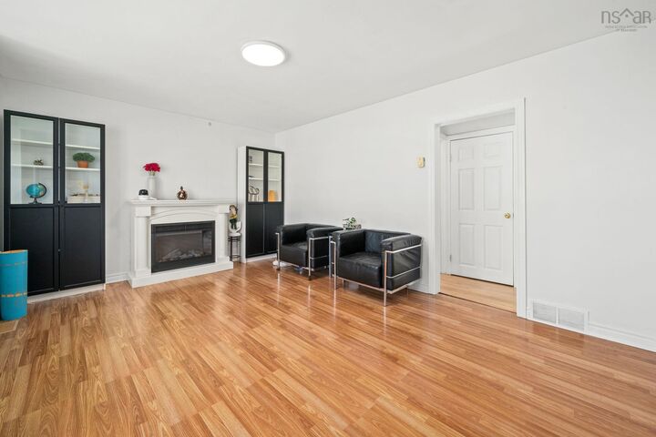 Property Photo:  18 Avon Crescent  NS B3R 2E3 