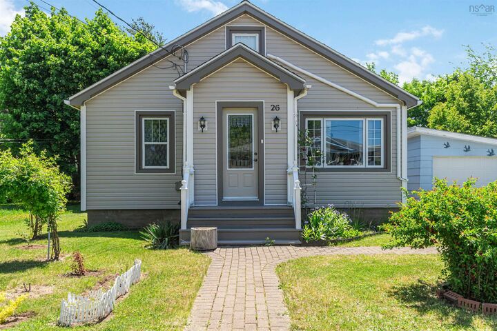 Property Photo:  26 Spring Garden Rd Middleton, Ns  NS B0S 1P0 