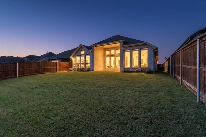 Property Photo:  1419 Misty Pasture  TX 76063 
