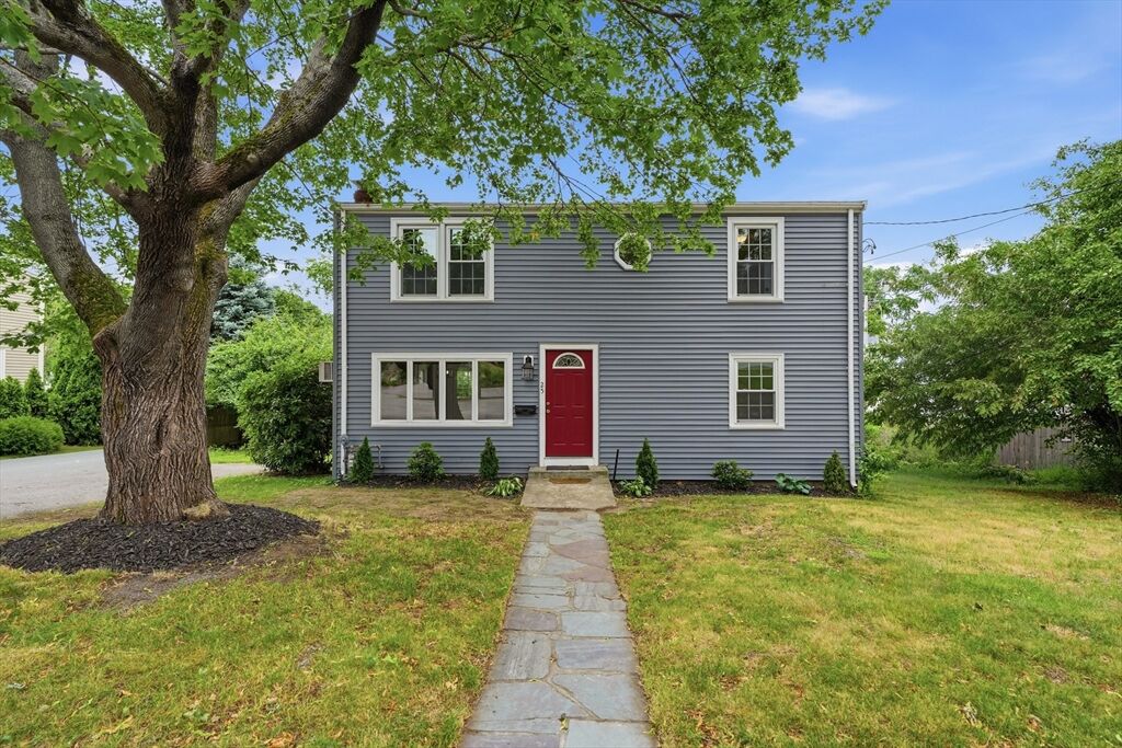Property Photo:  25 Julia Road  MA 02191 
