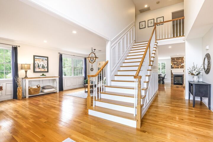 Property Photo: 10 Strawberry Knoll Dr MA 01590