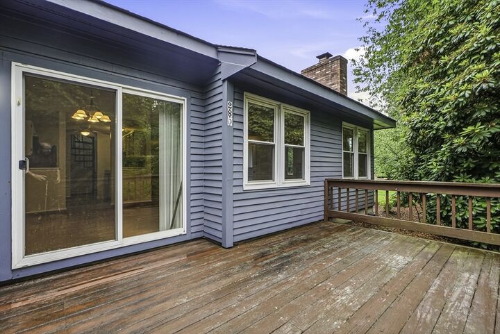 Property Photo:  28D Country Club Ln 28D  MA 01757 