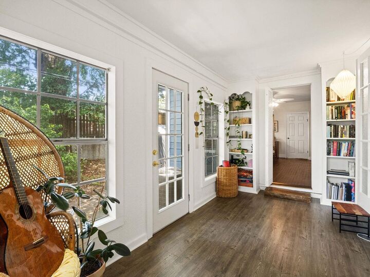 Property Photo:  501 Magnolia St  LA 70634 