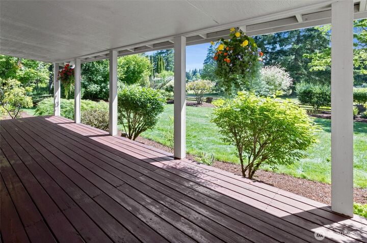 Property Photo:  4813  338th Street E  WA 98328 