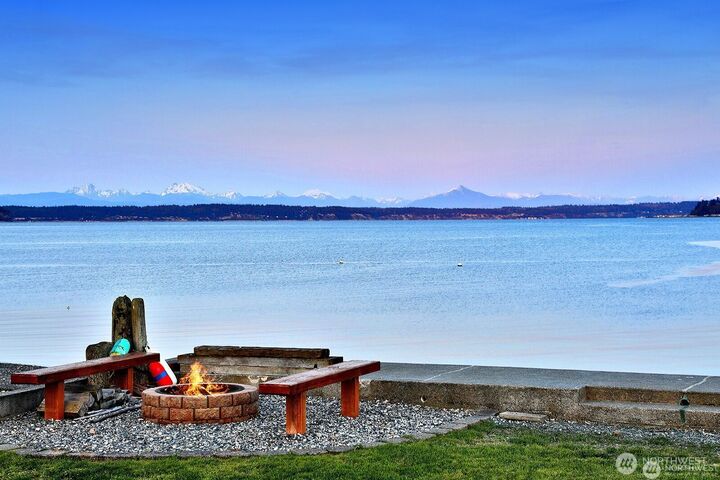 Property Photo: 2805 N Bluff Road WA 98253