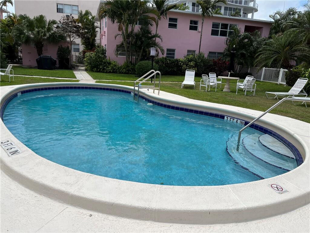 Property Photo:  700 Bayshore Drive 21  FL 33304 