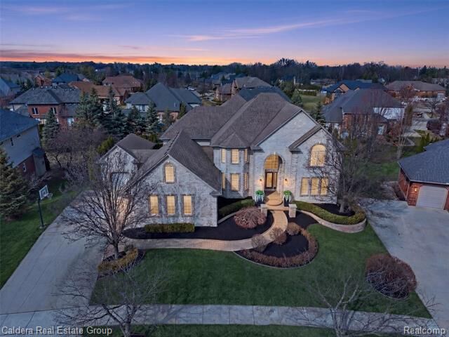 Property Photo:  7219 Vista Drive  MI 48316 