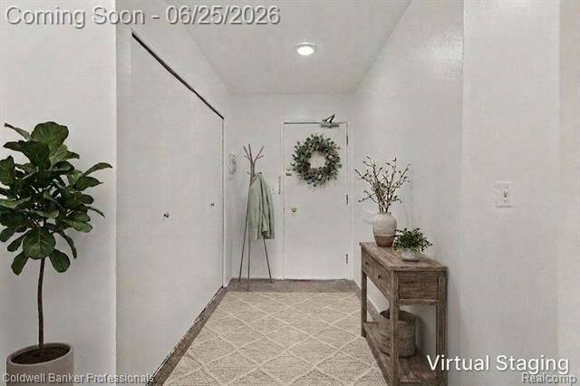 Property Photo: 207 Ballard St Street 101 MI 48197