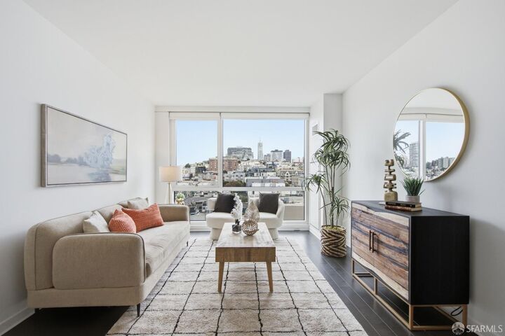 Property Photo:  1788 Clay Street 702  CA 94109 