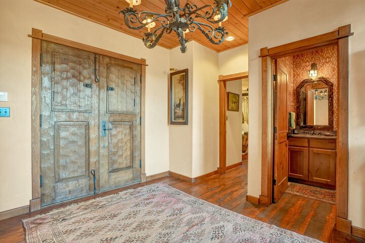 Property Photo:  77 Peralta Dr  NM 87710-8291 