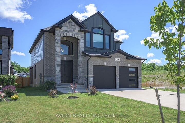 Property Photo: 1796 Brayford Avenue ON N6K 0H4