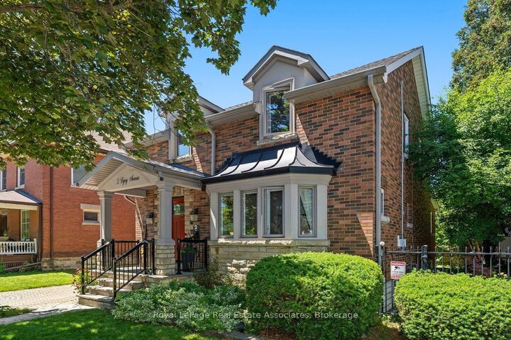Property Photo:  2 Byng Avenue  ON L6Y 1L1 