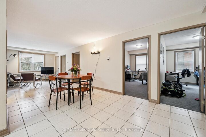 271 Lester Street 102 — photo 1