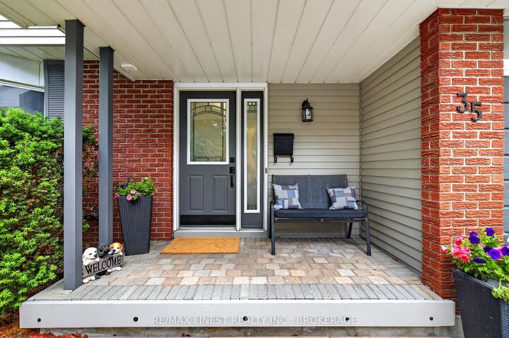 Property Photo: 35 Keller Drive ON K8P 4B3