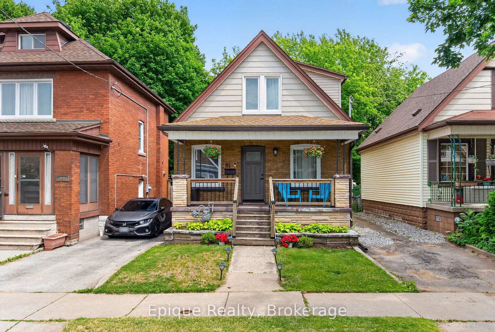 Property Photo: 93 Graham Avenue S ON L8K 2M2