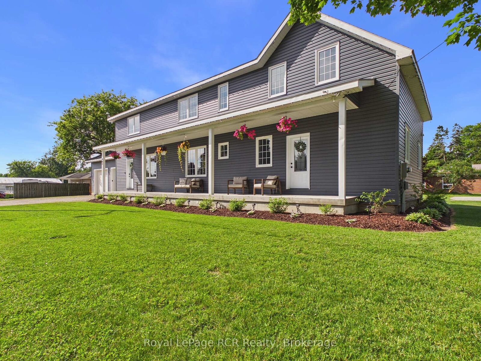 Property Photo:  482 Wolsley Street  ON N0G 2H0 