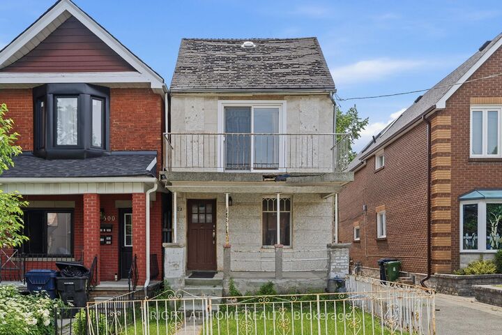 Property Photo: 502 Salem Avenue N ON M6H 3E1
