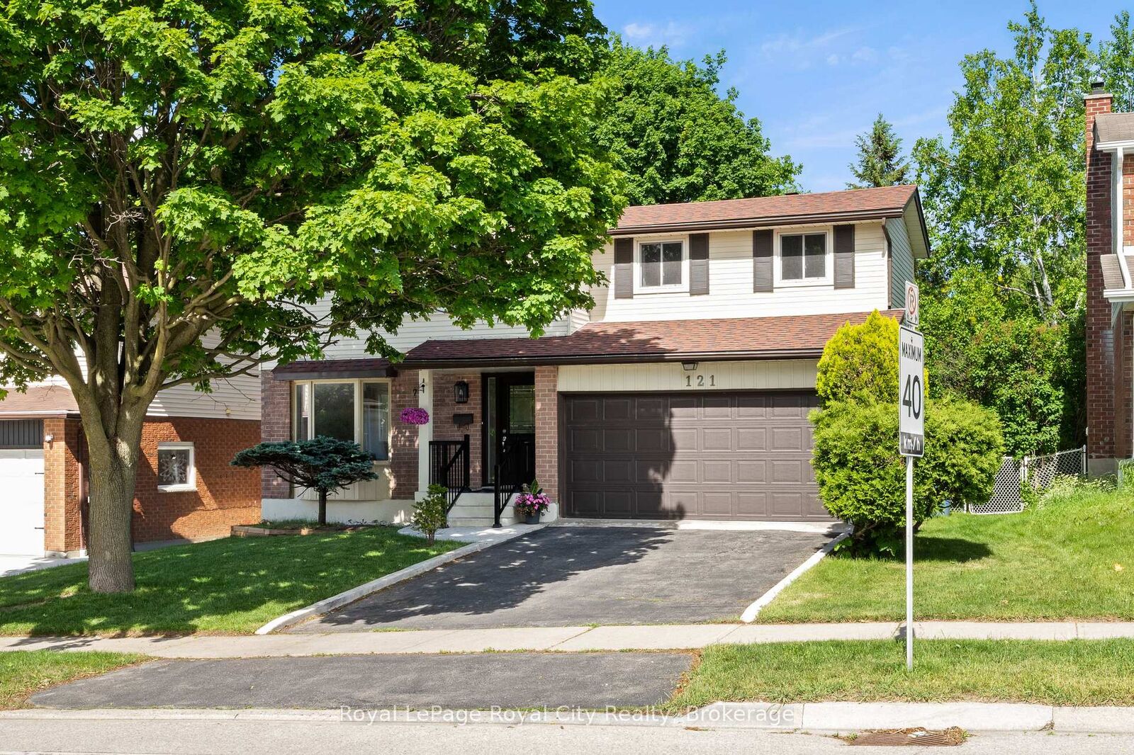 Property Photo:  121 Imperial Road N  ON N1H 7Z5 