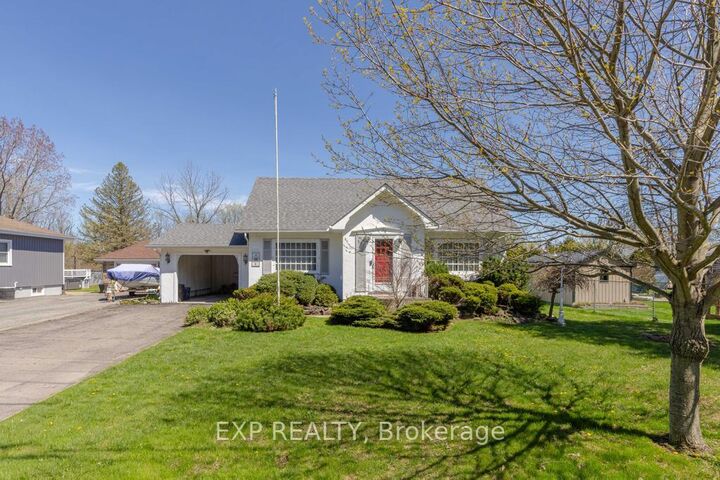 Property Photo: 412 South Pelham Road ON L3C 3C6