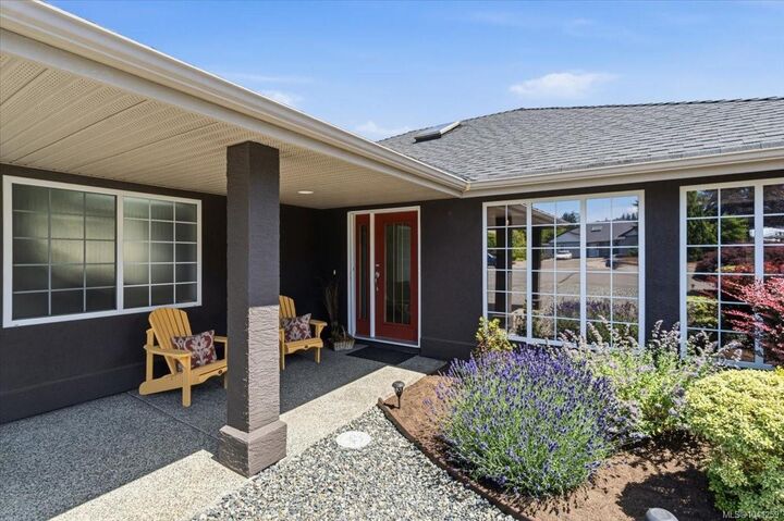 Property Photo: 769 Anson Pl BC V9K 2J4