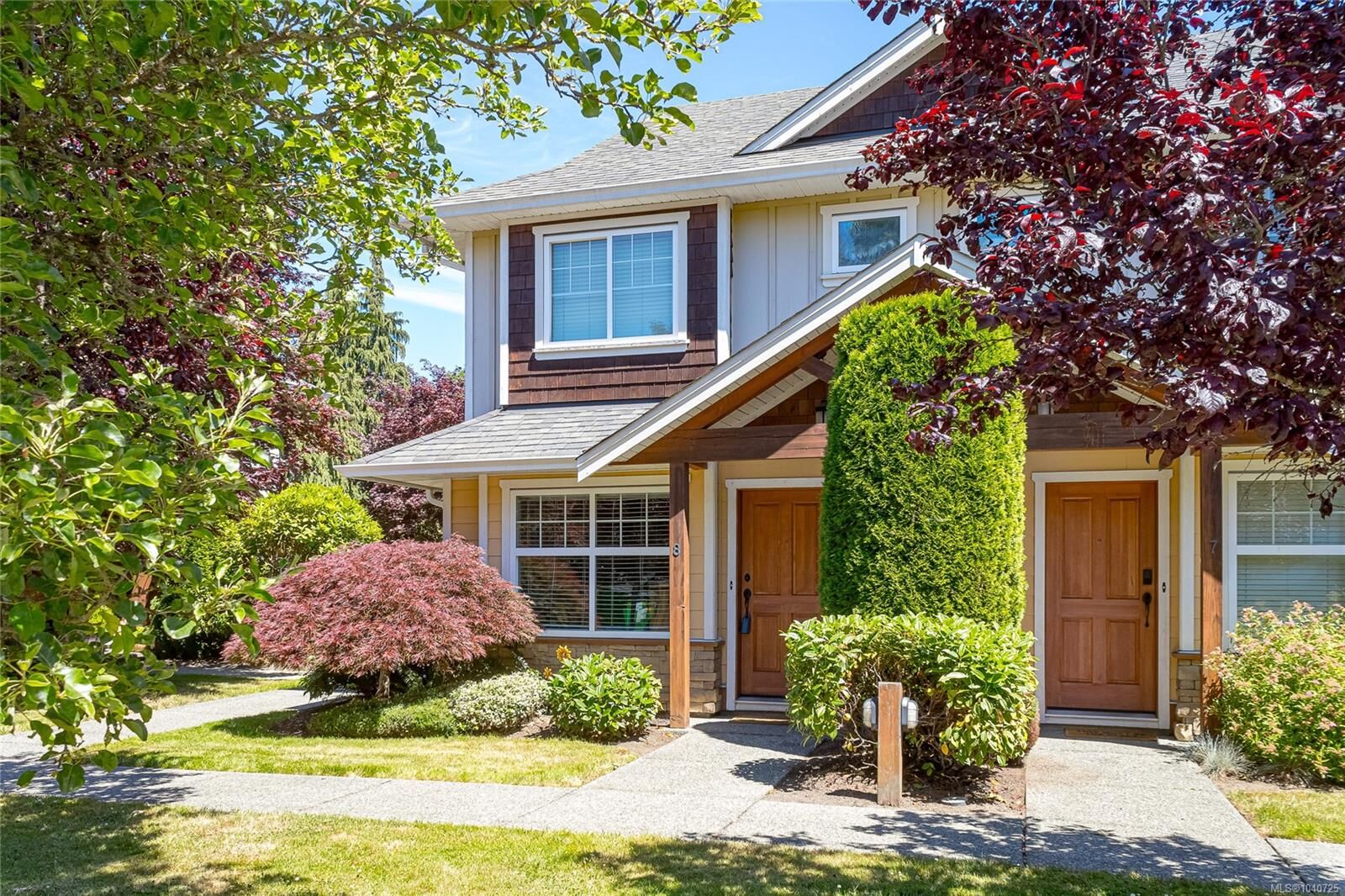 Property Photo:  2529 Alexander St #8  BC V9L 2W8 